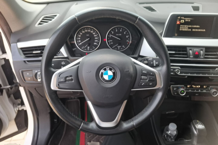 BMW X1 2017 immagine di auto #11