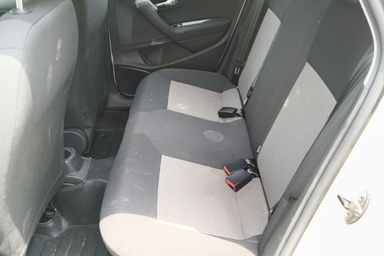 Volkswagen Polo 2019 #17 Volkswagen Polo 2019 car image #17