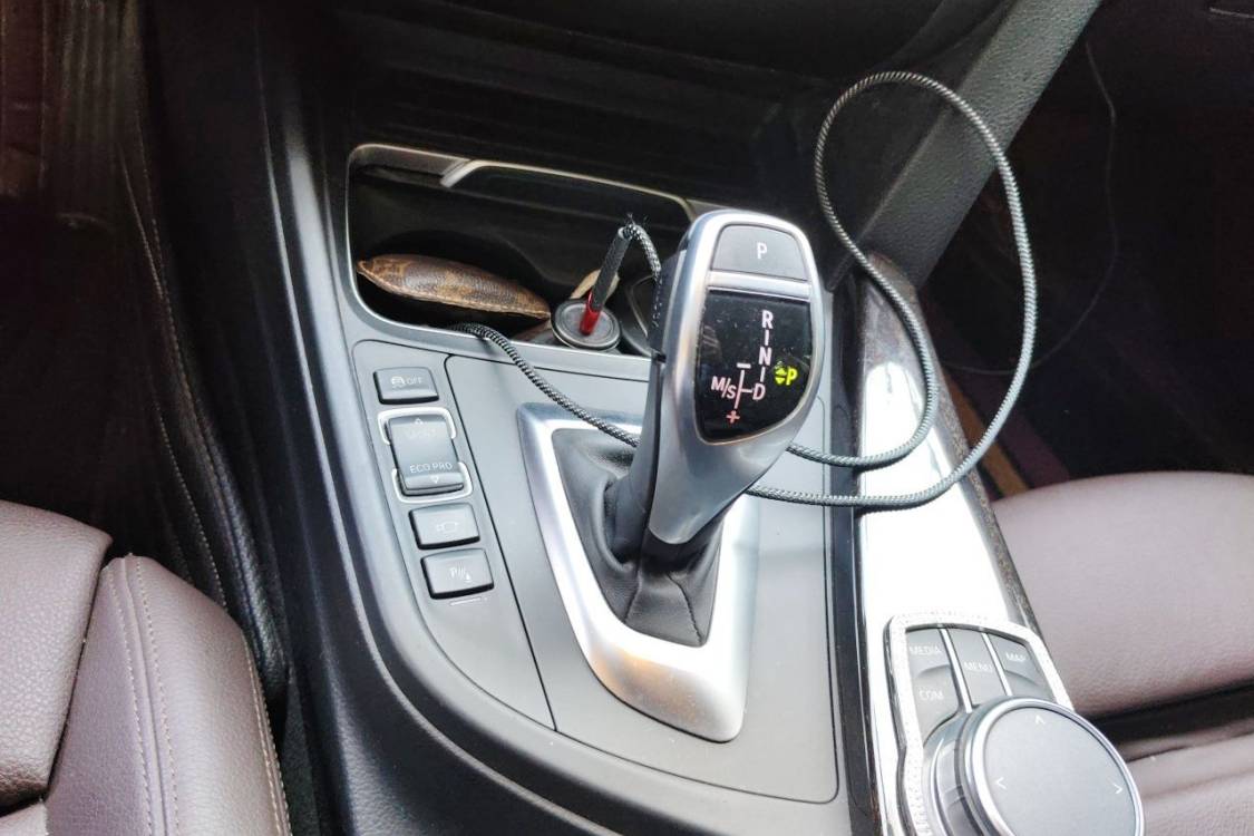 BMW 3 Series 2018 #29 BMW 3 Series 2018 car image #29