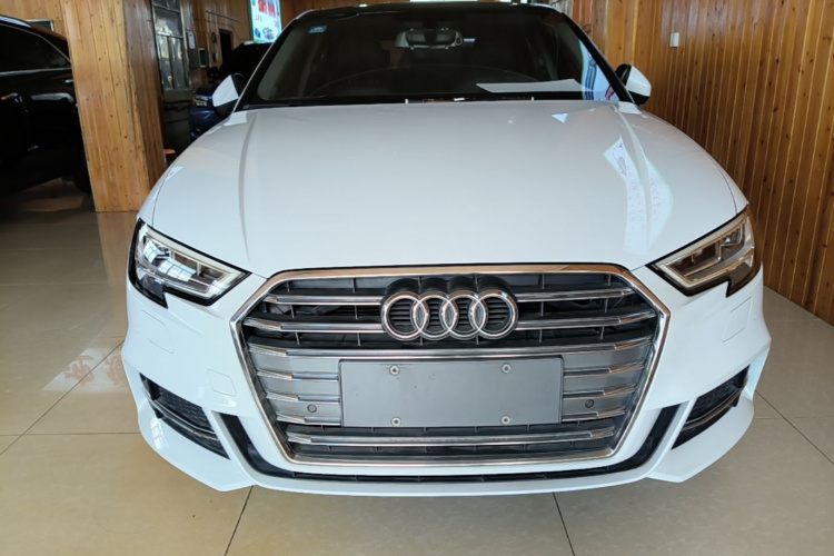 Audi A3 2020 car image #3