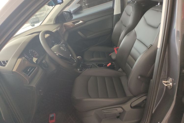 Volkswagen Tharu 2019 #19 Volkswagen Tharu 2019 car image #19