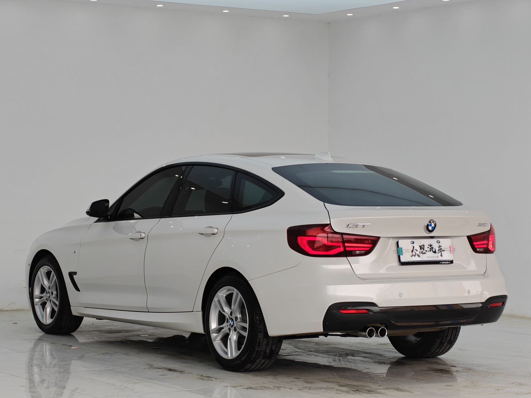 BMW 3 Series GT 2020 #8 BMW 3 Series GT 2020 car image #8