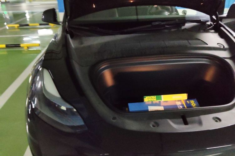 Tesla Model Y 2023 #28 Tesla Model Y 2023 car image #28