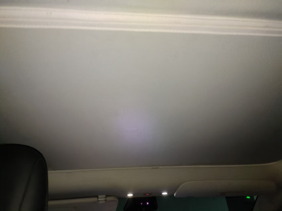 Tesla Model Y 2022 car image #5