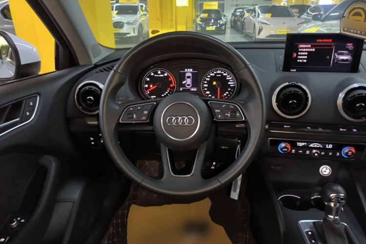 Audi A3 2019 #11 Audi A3 2019 imagem de carro #11