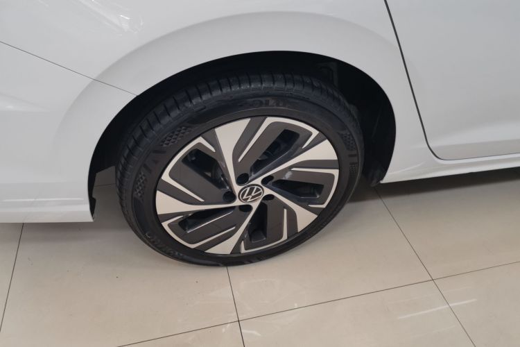 Volkswagen Bora 2025 car image #10