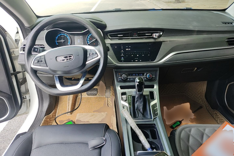 GEELY Emgrand 2021 #10 GEELY Emgrand 2021 car image #10