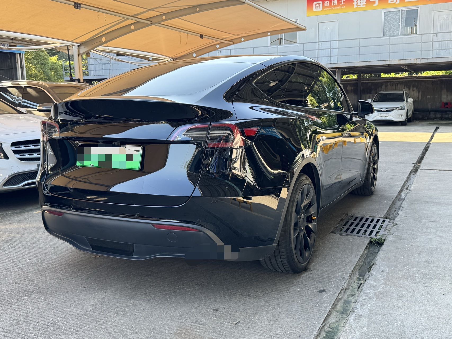 Tesla Model Y 2022 #7 Tesla Model Y 2022 car image #7