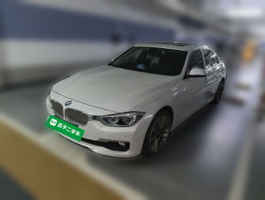 BMW 3 Series 2019 car image 