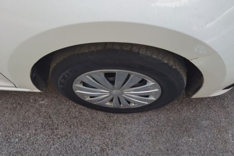 Volkswagen Santana 2020 immagine di auto #9