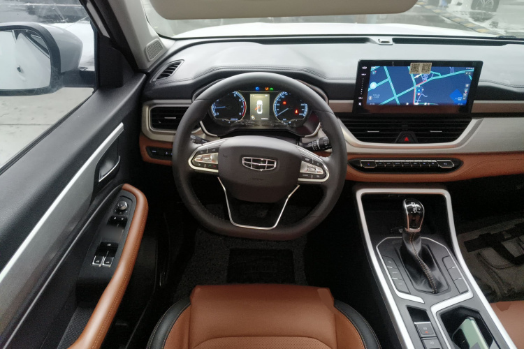 GEELY Vision X6 2020 immagine di auto #11