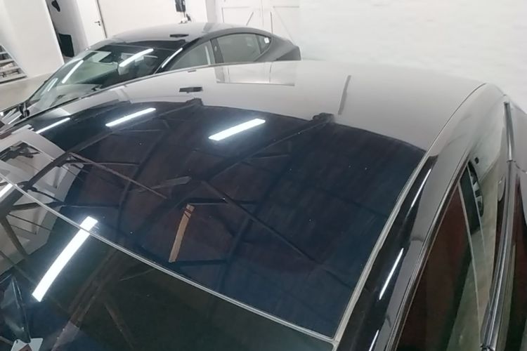 Tesla Model Y 2023 #25 Tesla Model Y 2023 car image #25