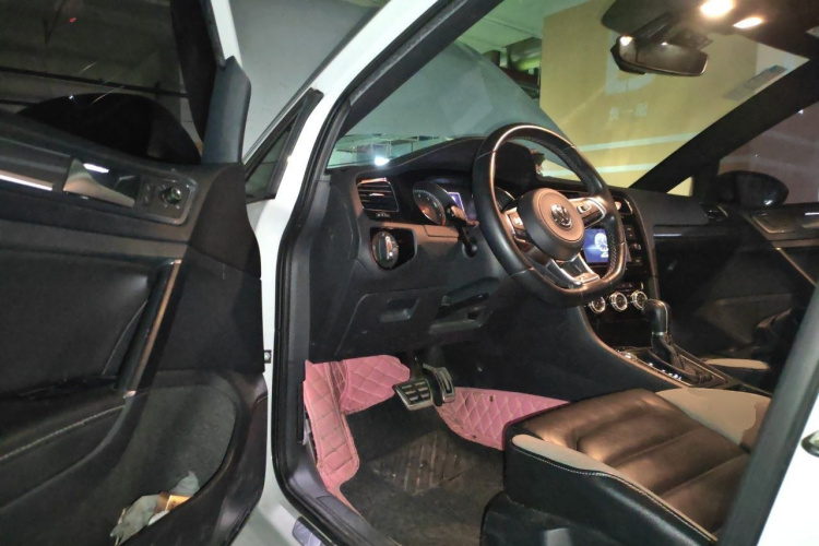 Volkswagen Golf 2018 #9 Volkswagen Golf 2018 car image #9