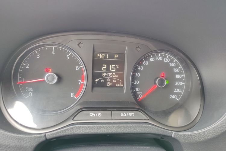 Volkswagen Polo 2017 #12 Volkswagen Polo 2017 car image #12
