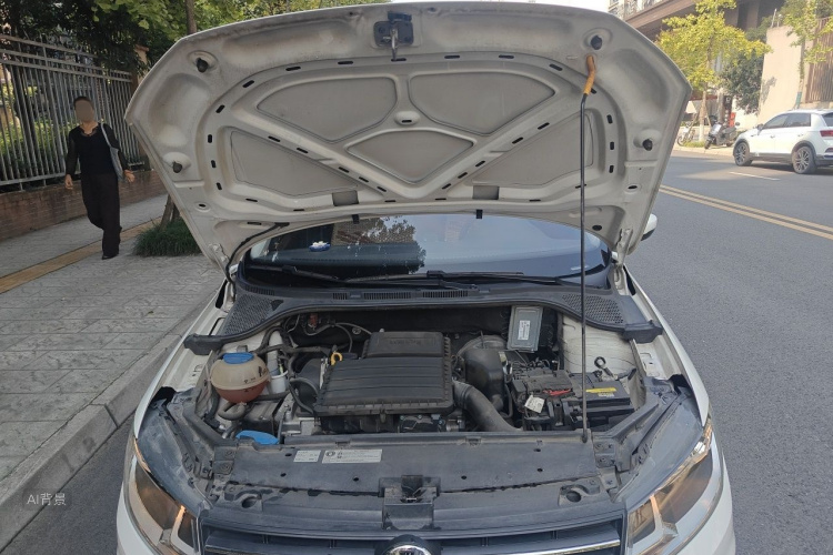 Volkswagen Santana 2018 car image #22