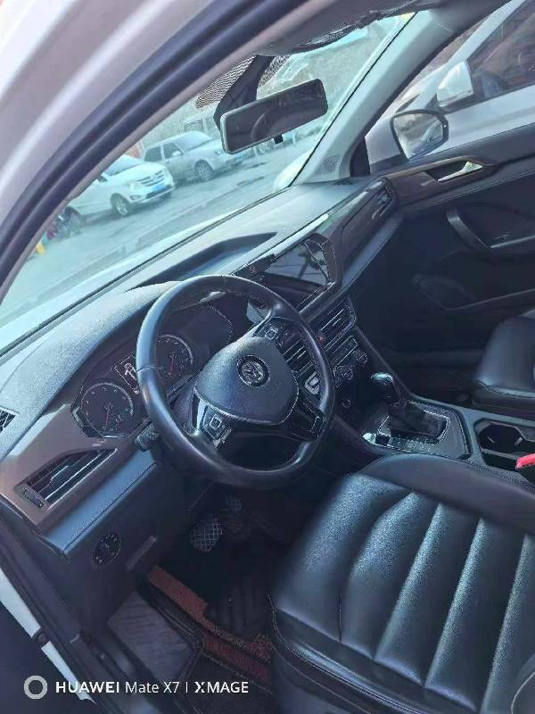 Volkswagen Tharu 2023 car image #6