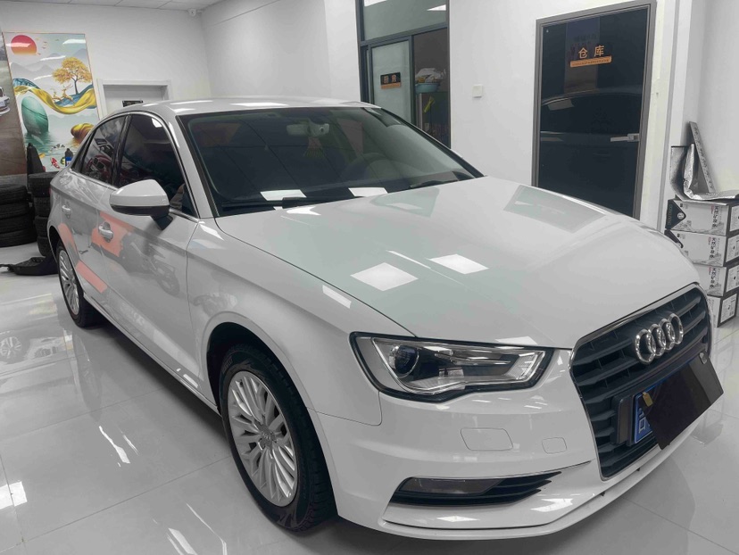 Audi A3 2016 car image #3