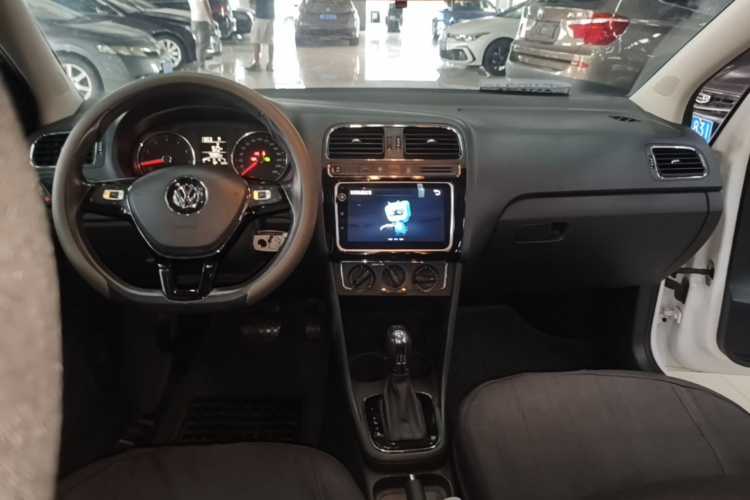 Volkswagen Polo 2018 #10 Volkswagen Polo 2018 car image #10