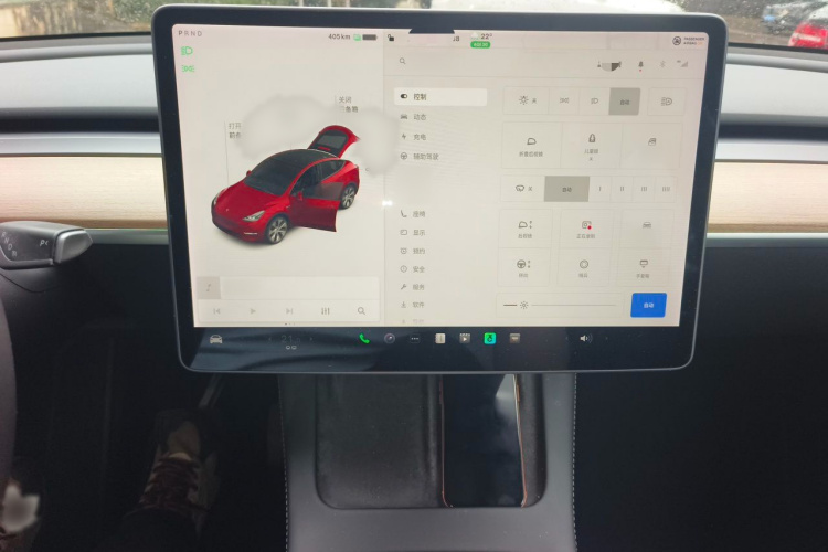 Tesla Model Y 2021 #17 Tesla Model Y 2021 car image #17