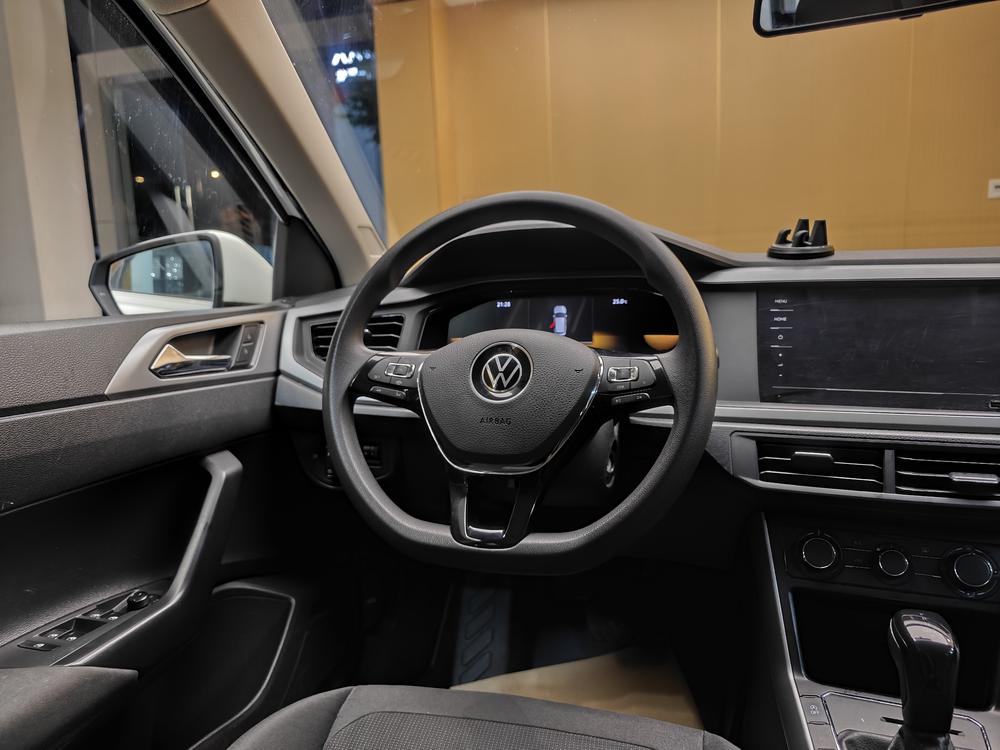 Volkswagen Polo 2023 изображение автомобиля #19
