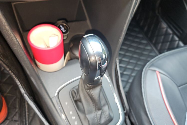 Volkswagen Polo 2019 #14 Volkswagen Polo 2019 car image #14