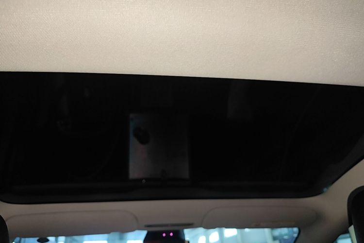 Tesla Model 3 2024 #18 Tesla Model 3 2024 car image #18