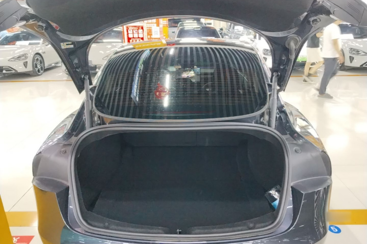 Tesla Model 3 2024 #19 Tesla Model 3 2024 car image #19