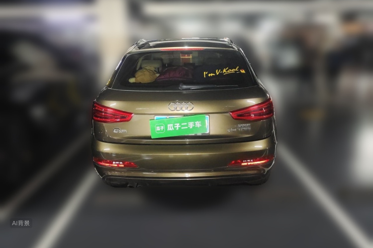 Audi Q3 2015 car image #6