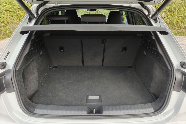 Audi A3 2024 car image #20