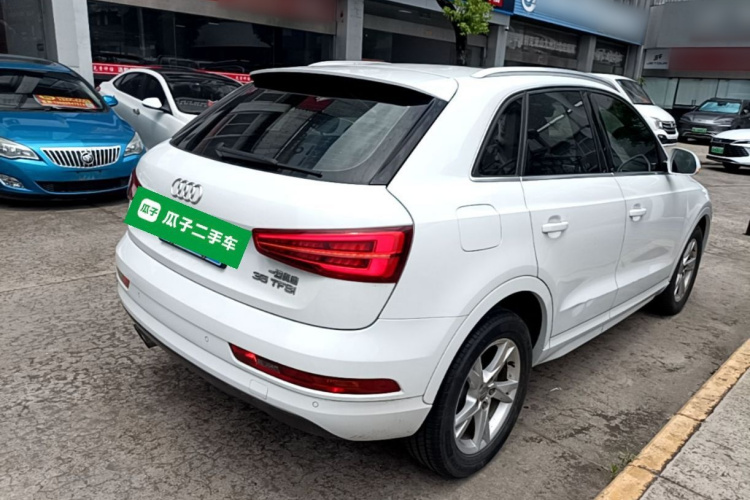 Audi Q3 2018 #5 Audi Q3 2018 car image #5