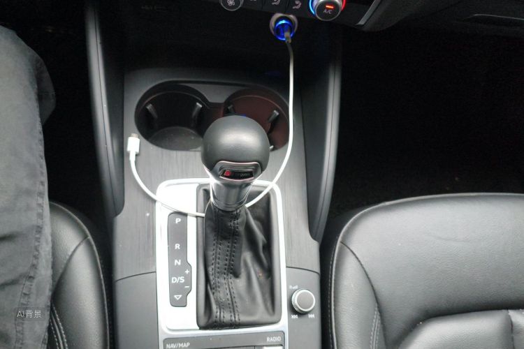 Audi A3 2019 immagine di auto #16