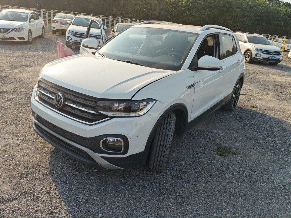 Volkswagen Tacqua 2023 Volkswagen Tacqua 2023 صورة سيارة