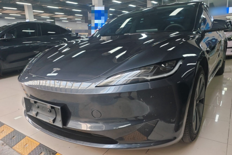 Tesla Model 3 2024 #2 Tesla Model 3 2024 car image #2