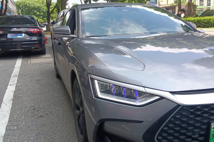 BYD Han 2024 car image #8