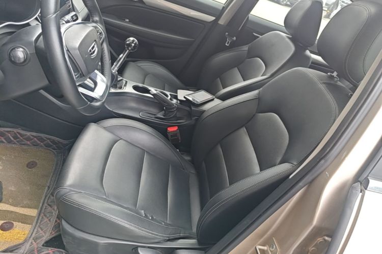 GEELY Emgrand 2021 car image #15