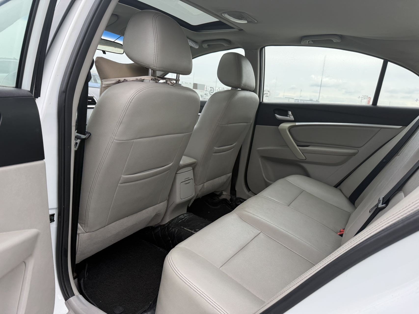 GEELY Emgrand 2015 #6 GEELY Emgrand 2015 صورة سيارة #6