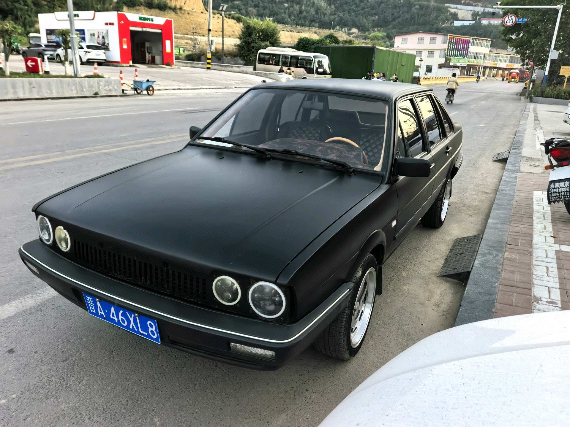Volkswagen Santana Classic 2012 car image 