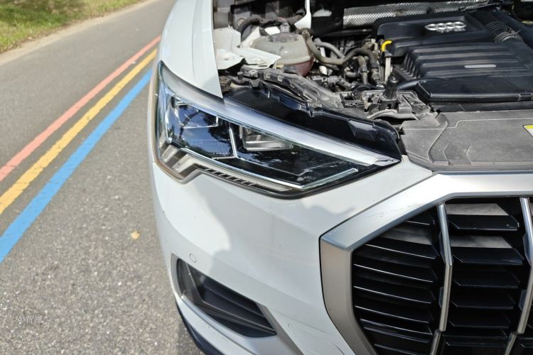Audi Q3 2019 #8 Audi Q3 2019 car image #8