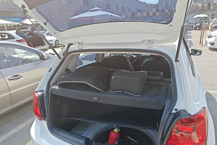 Volkswagen Polo 2019 #19 Volkswagen Polo 2019 car image #19