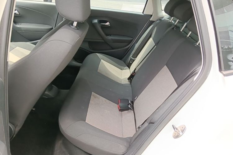 Volkswagen Polo 2019 #17 Volkswagen Polo 2019 car image #17