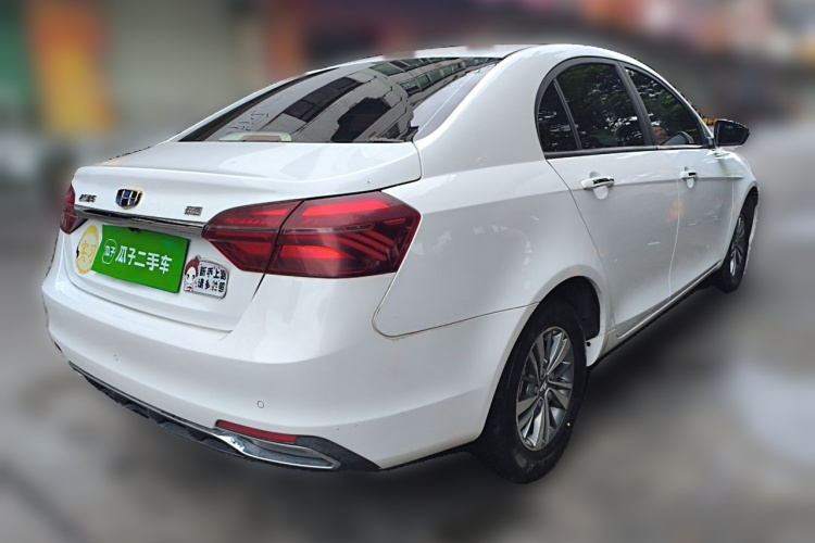 GEELY Emgrand 2019 car image #5