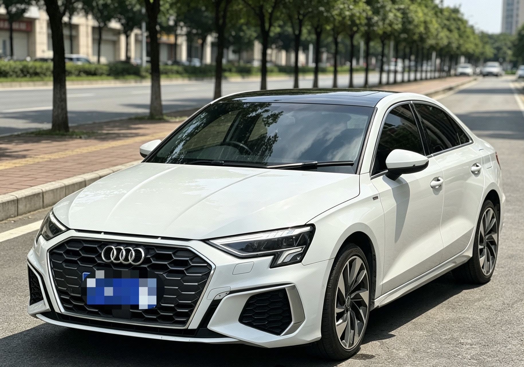 2022 2022 car image