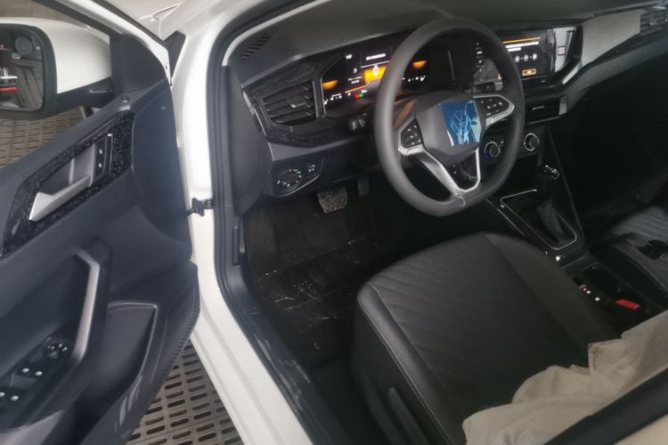 Volkswagen Lavida 2026 car image #16