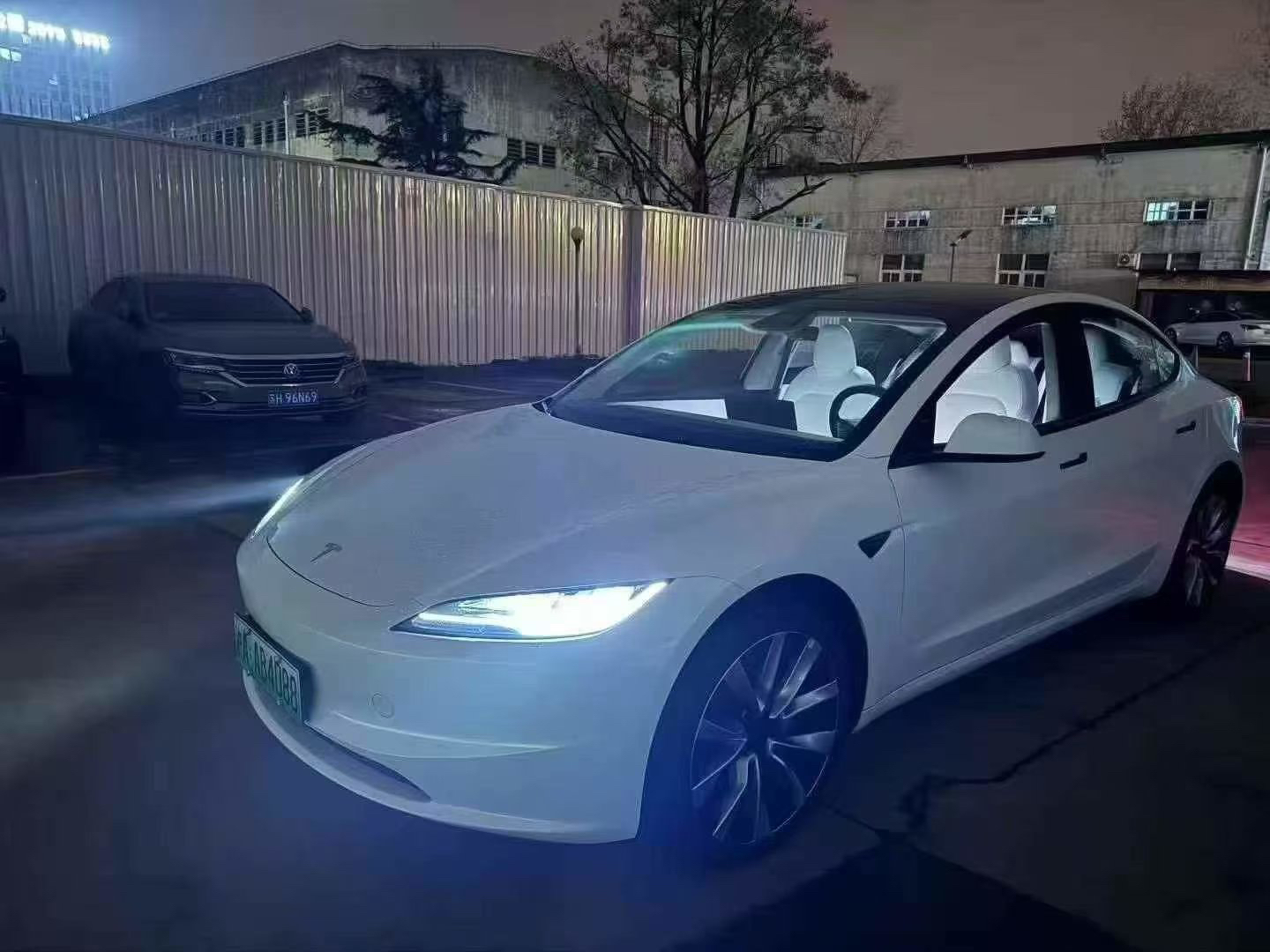 Tesla Model 3 2025 Tesla Model 3 2025 car image