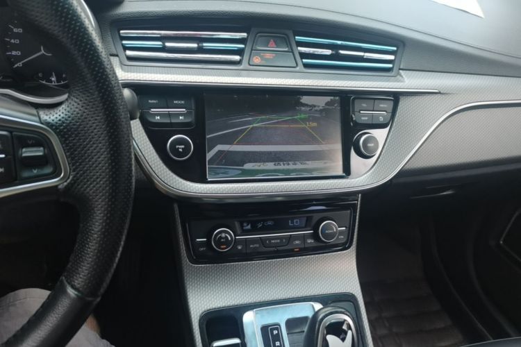 GEELY Emgrand GS 2017 #17 GEELY Emgrand GS 2017 car image #17