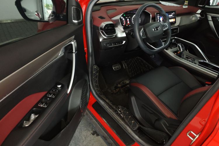 GEELY Coolray 2021 car image #12