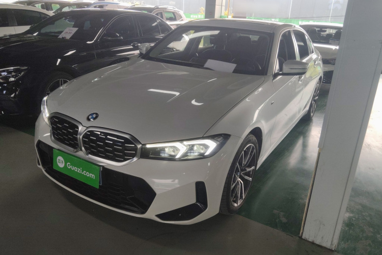 BMW 3 Series 2023 car image #2