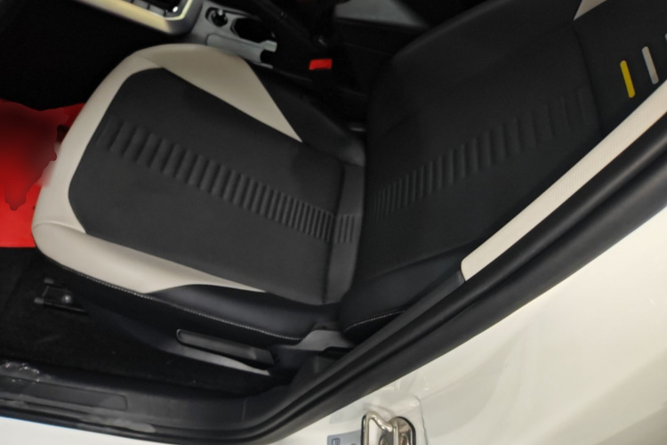 Volkswagen Polo 2021 car image #15