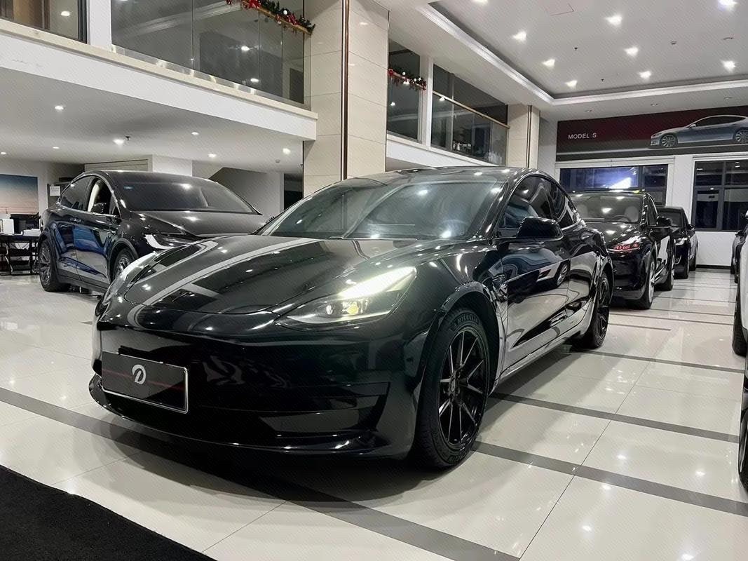 Tesla Model 3 2021 Tesla Model 3 2021 car image
