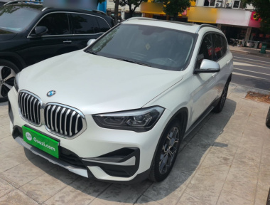 BMW X1 2021 BMW X1 2021 car image